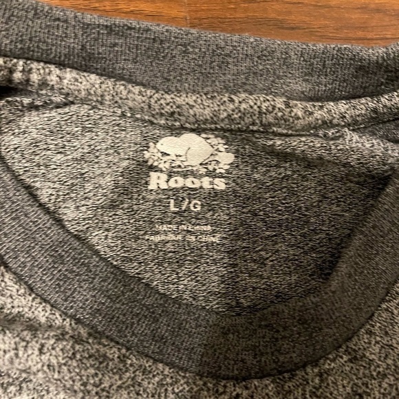 Roots Long Sleeve Tee Size L - Picture 3 of 5